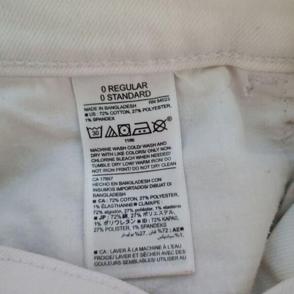 Old Navy womens White denim shorts Size 0 xs Regular midwaist pockets - Picture 9 of 9